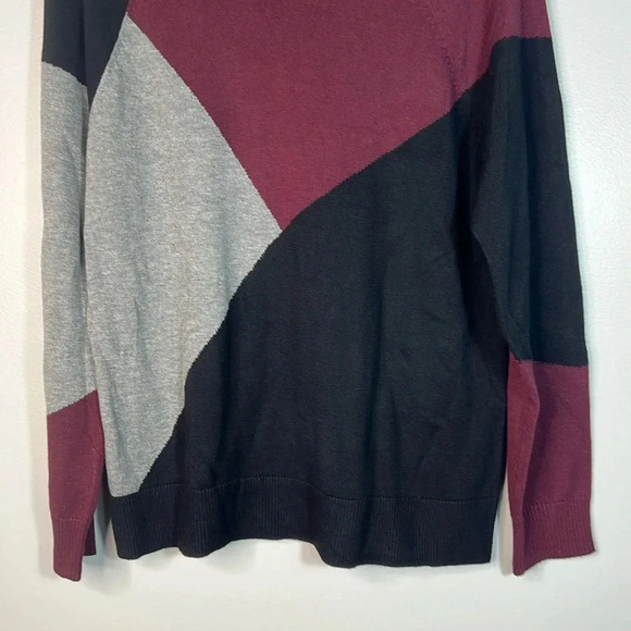 THE LIMITED Burgundy, Gray, and Black Geometric Sweater - Medium - NWT - Picture 5 of 10